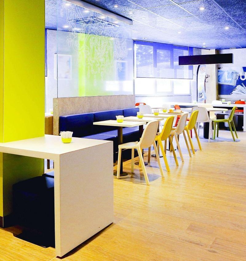 Ibis Budget Toulon Centre Exterior foto