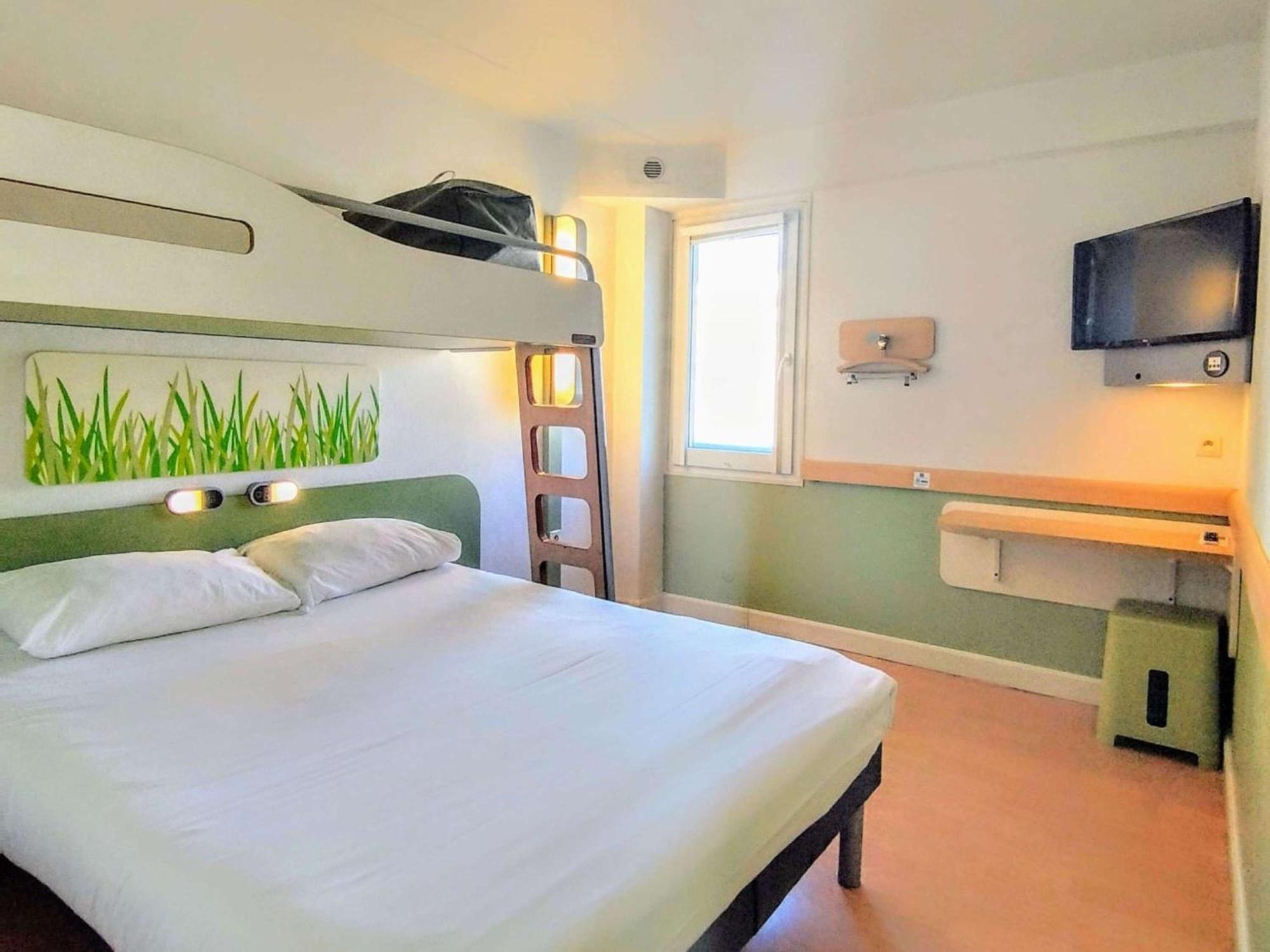 Ibis Budget Toulon Centre Exterior foto