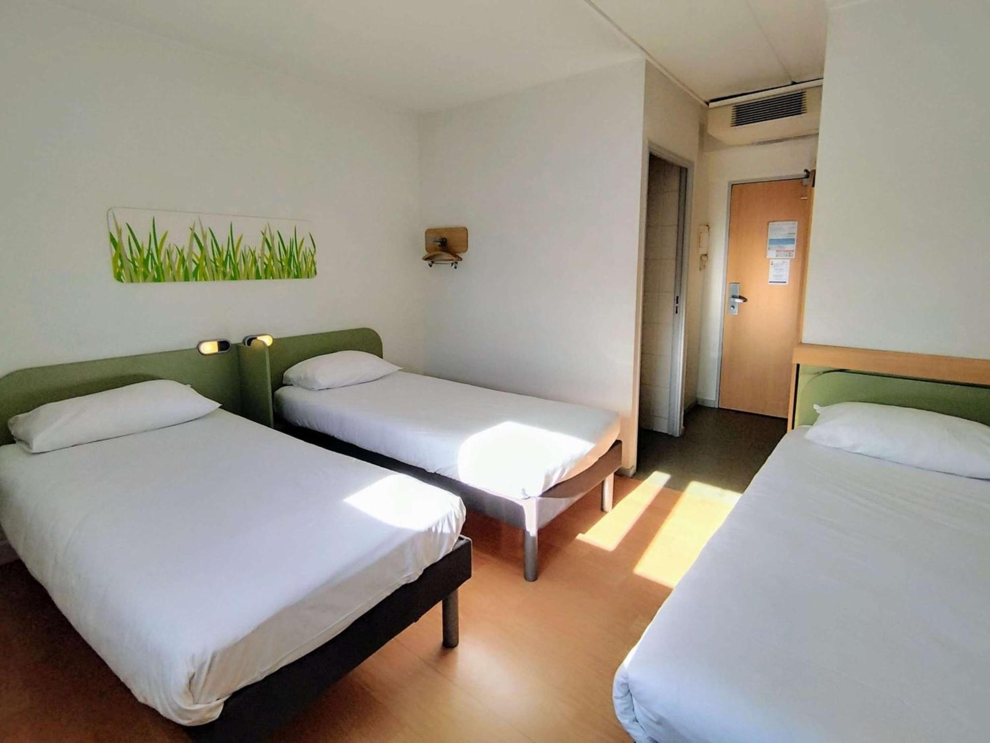 Ibis Budget Toulon Centre Exterior foto