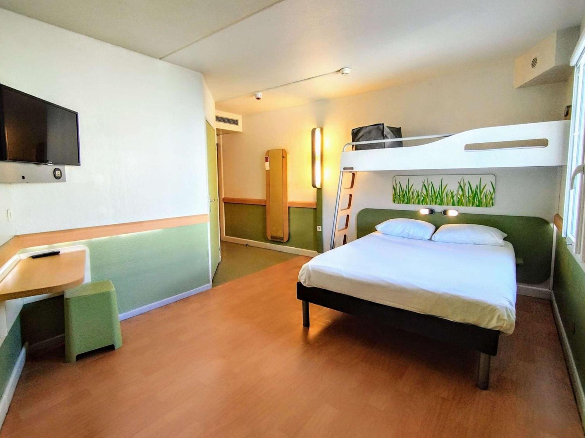 Ibis Budget Toulon Centre Exterior foto