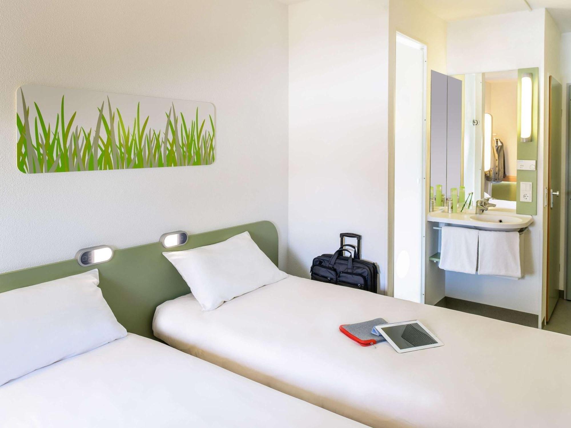 Ibis Budget Toulon Centre Exterior foto